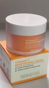 SKINEVER VIT C BRIGHTENING SKIN  CREAM