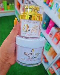 Glow boost moisturiser day
